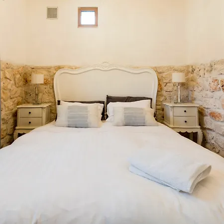 Trullo Giglio ヴィラ *